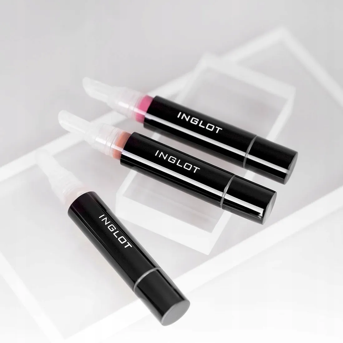 olejek-do-ust-02-inglot