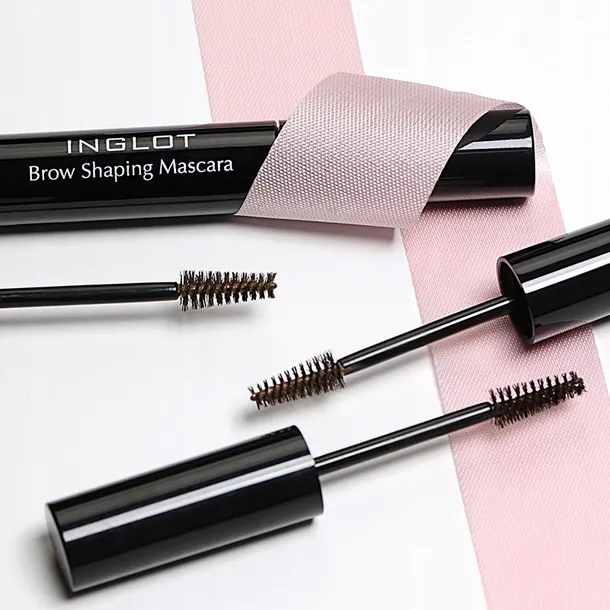 modelujacy-tusz-do-brwi-03-inglot-rodzaj-zele
