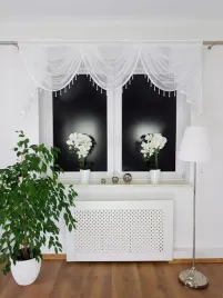gotowa-firanka-z-koralikami-200-90cm-firanki-krotkie-do-kuchni-woal-tasma