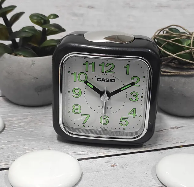 budzik-casio-tq-142-1ef-marka-casio