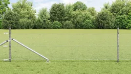 ogrodzenie-hexagonalne-0-8x100-m-ze-stali-ocynkowanej-slupki-ogrodzeniowe