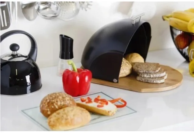chlebak-bambusowy-czarny-kask-kolor-czarny