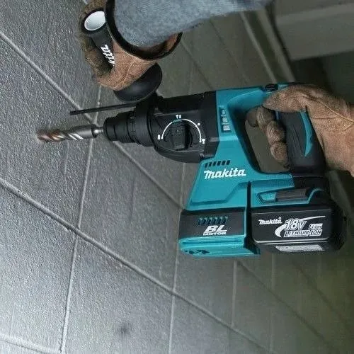 mlotowiertarka-makita-sds-plus-0-w