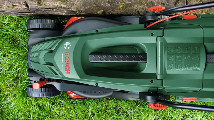 bosch-kosiarka-universal-rotak-34-405-pojemnosc-kosza-40-l