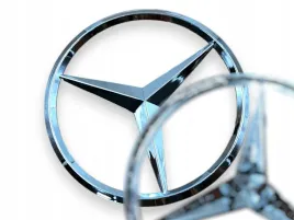 gwiazda-klapy-tyl-82mm-emblemat-srebrny-polysk-a2468170016-do-b-w246-11-13