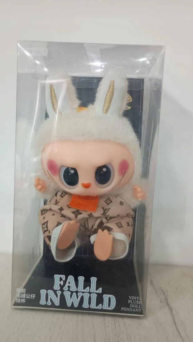 LABUBU - LAFUFU THE MONSTERS FALL IN WILD - Winylowa Pluszowa