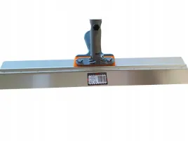 rakla-do-wylewek-z-mocowaniem-na-kij-instar-tytanx-600-60-mm