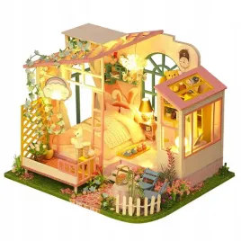 miniaturowy-domek-rozowa-antresola-do-sklejenia-prezent-kreatywny