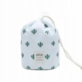 kosmetyczka-damska-dla-dziewczynki-podrozna-duza-pojemna-worek-b-kaktusy