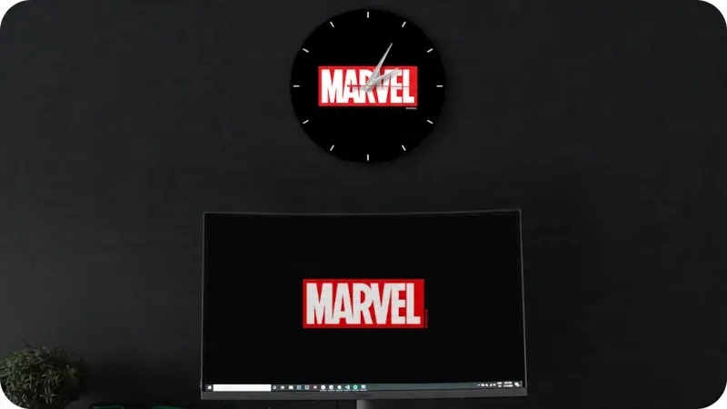 zegar-scienny-matowy-marvel-czarny-marka-marvel