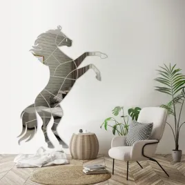 lustrzana-sylwetka-kon-elegancji