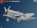samolot-republic-p-47d-11re-thunderbolt-model-48037-miniart-stan-nowy
