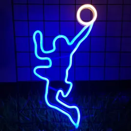 neon-led-usb-bateria-lampka-na-sciane-napis-do-pokoju-koszykarz