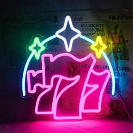 duzy-neon-led-usb-lampka-na-sciane-napis-do-pokoju-trzy-siodemki