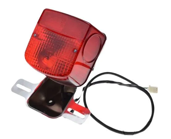 lampa-tyl-suzuki-gn125-stan-nowy