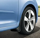 chlapacze-przod-skoda-rapid-2013-2022-oryginal-stan-nowy