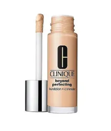 clinique-beyond-perfecting-podklad-i-korektor-w-jednym-02-alabaster-30ml