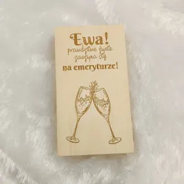 szkatulka-na-pieniadze-drobiazgi-dla-emeryta