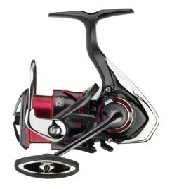 kolowrotek-daiwa-fuego-lt-2000-na-spinning