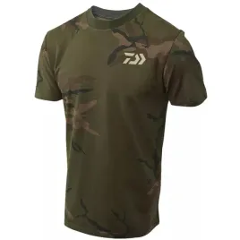 daiwa-carp-camo-t-shirt-m