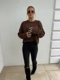 sweter-by-me-warkocze-czekoladowy-rozmiar-uniwersalny
