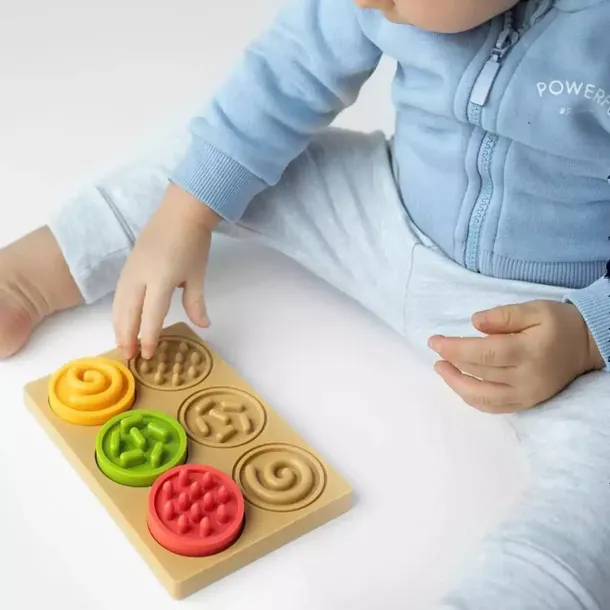 puzzle-sensoryczne-koleczka-marka-mom-s-care