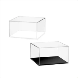 gablota-z-plexi-na-model-30x30x15-cm-podstawa-czarna