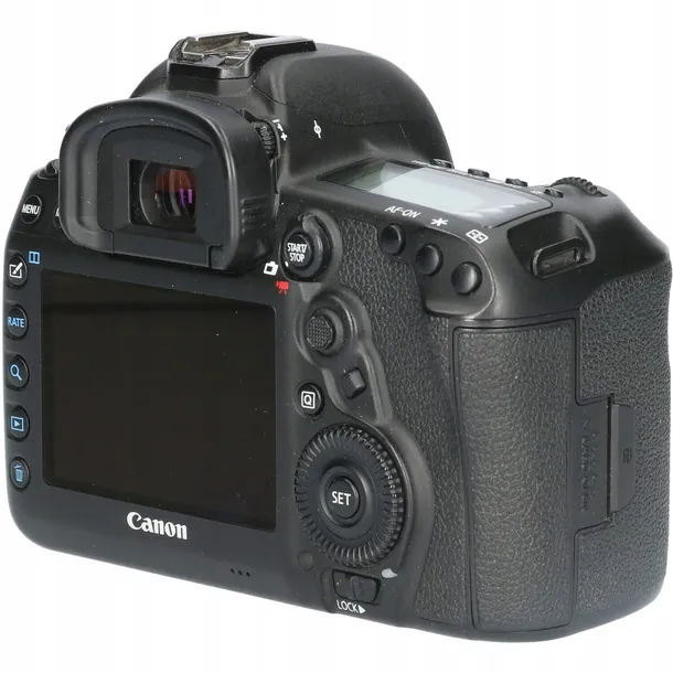 lustrzanka-canon-eos-5d-mark-iv-korpus-model-eos-5d-mark-iv
