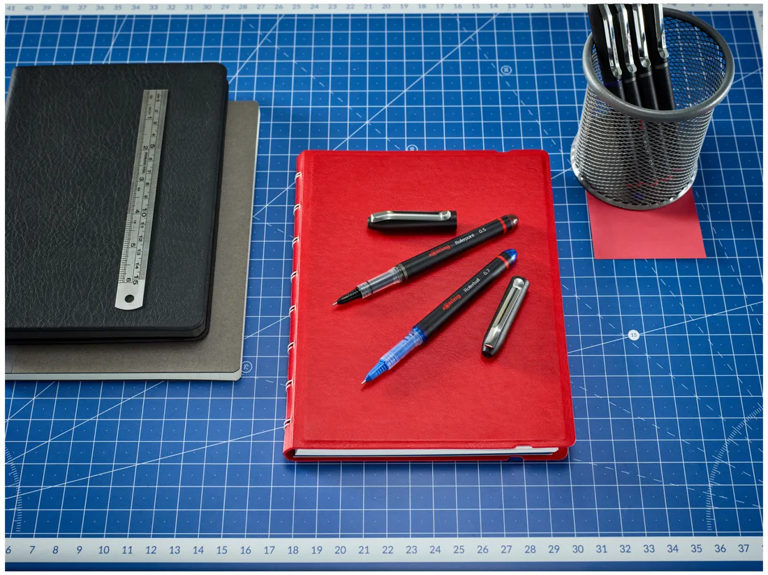 cienkopis-techniczny-rotring-roller-niebieski-07-mm
