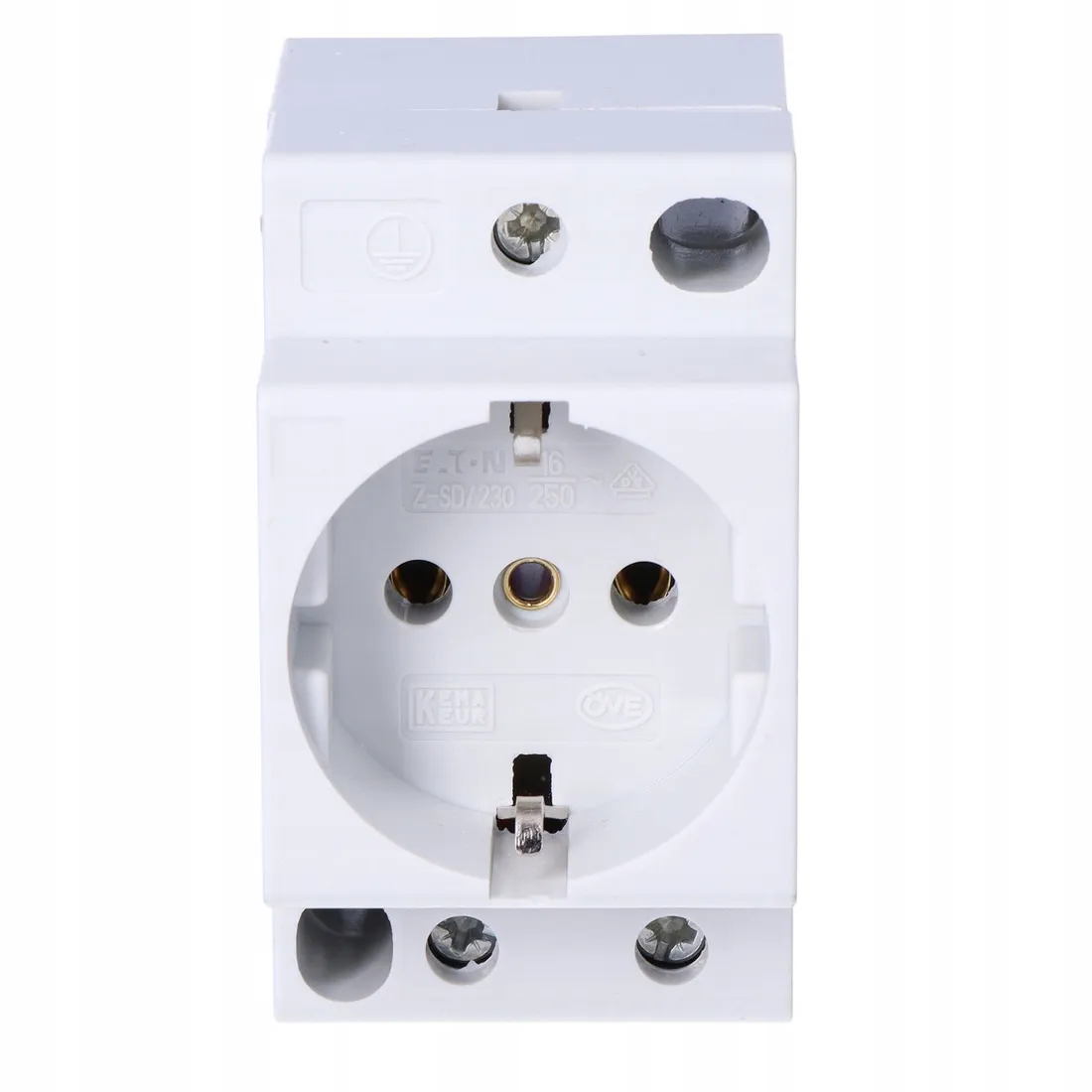 gniazdko-typu-schuko-z-sd230-stan-nowy