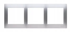ramka-3-krotna-uniwersalna-ip20-ip44-srebrny-mat-simon54