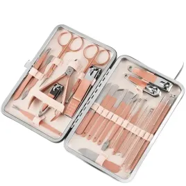 zestaw-do-manicure-i-pedicure-24-narzedzi