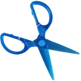 bezpieczne-nozyczki-dla-dzieci-12-cm-niebieskie-czerwone-tesco