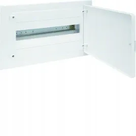 rozdzielnica-podtynkowa-golf-ip40-drzwi-pelne-18-modulowa