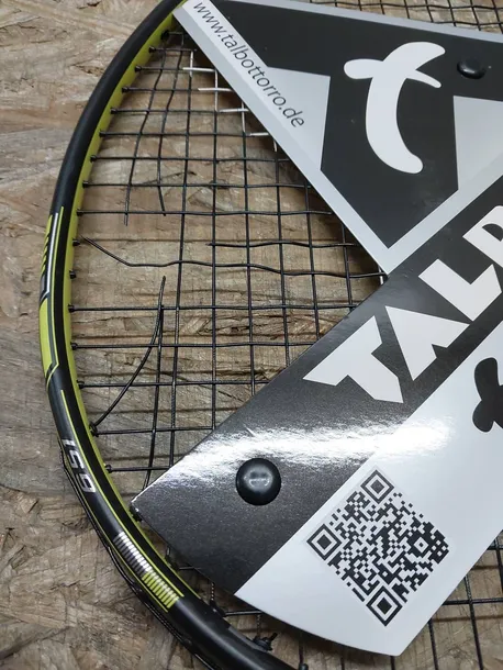 rakieta-do-badmintona-isoforce-651-talbot-torro-plec-produkt-uniseks