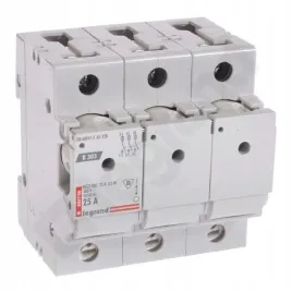 rozlacznik-bezpiecznikowy-r-303-25-a-3p