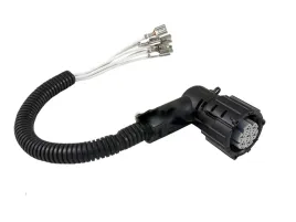 wiazka-wtyczka-kostka-lampy-tyl-nissan-cabstar-renault-maxity-fuso-canter