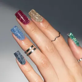 lakier-hybrydowy-molly-nails-flashing-lights-3-love-hema-free-8g-nr-613