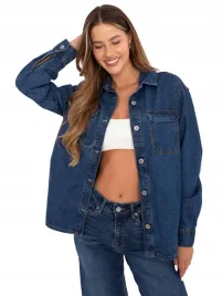 ciemnoniebieska-kurtka-jeansowa-damska-z-kieszeniami