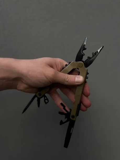 narzedzie-wielofunkcyjne-maxigroup-multitool-20-w-1-plec-produkt-uniseks