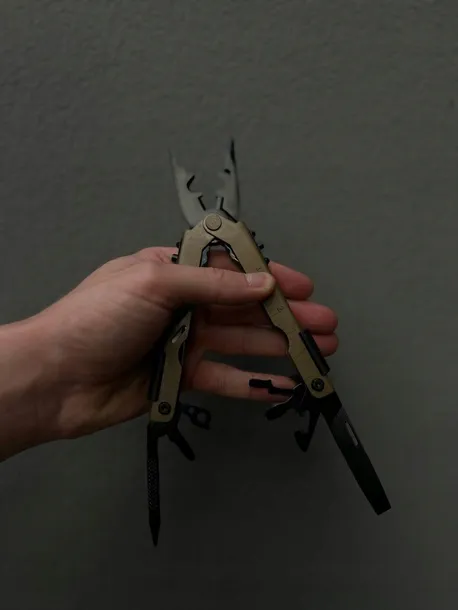 narzedzie-wielofunkcyjne-maxigroup-multitool-20-w-1-kod-producenta-5905718983285