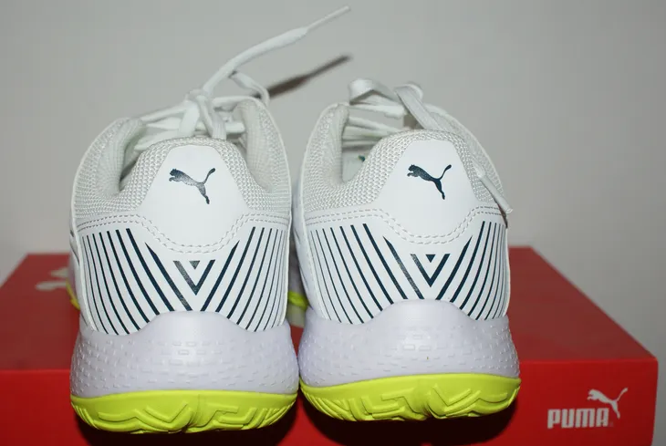 buty-halowe-puma-accelerate-jr-38-dlugosc-wkladki-24-cm