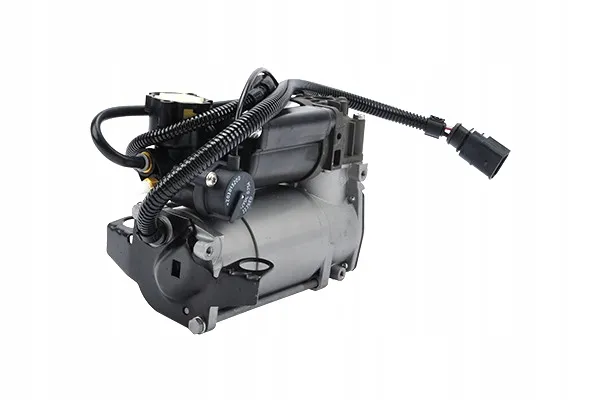 pompa-pow-zaw-audi-a8-02-10