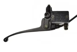 pompa-hamulca-do-skuterow-2t