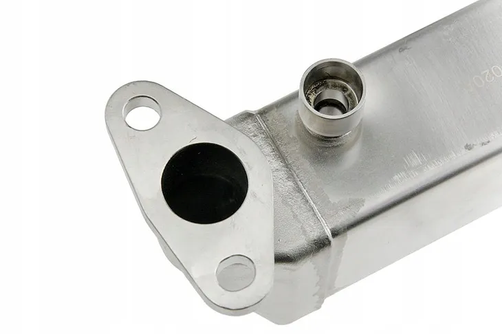 chlodnica-egr-bmw-1-e88-08-numer-katalogowy-czesci-egr-bm-011a
