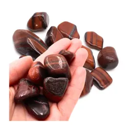 naturalny-kamien-mocy-czerwone-tygrysie-oko-polerowane-20-35mm-kamien-pasji