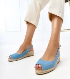 niebieskie-sandaly-espadryle-na-koturnie-nevarez
