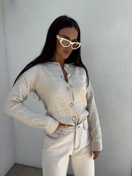 sweter-by-me-given-jasny-bez-rozmiar-uniwersalny