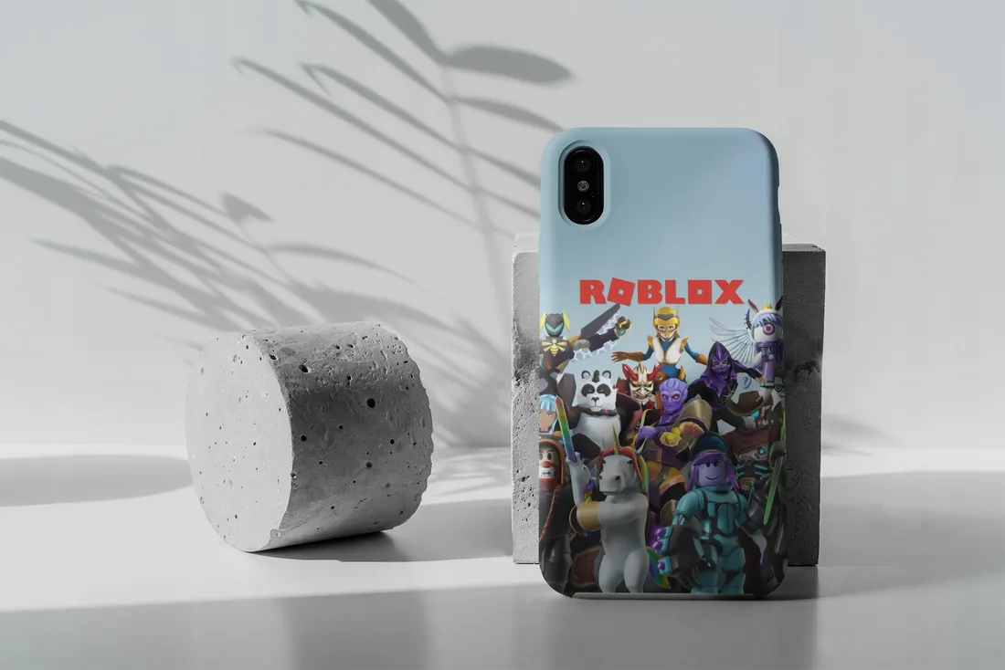 etui-na-apple-iphone-15-plus-wzory-roblox