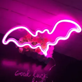 gotowy-neon-led-usb-na-sciane-znak-nietoperz